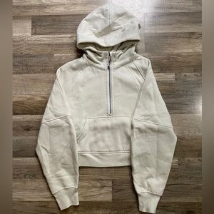 Lululemon cropped scuba